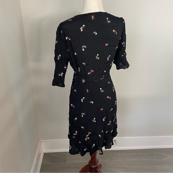 Rails Amiee Kyoto Floral Wrap Dress Black Medium 3/4 Flutter sleeve - Picture 8 of 8